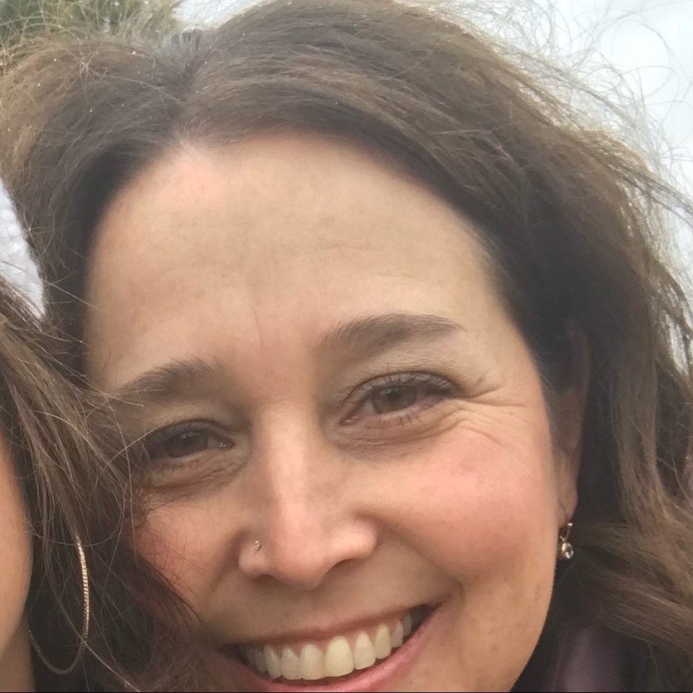Meet your Posher, Stacy